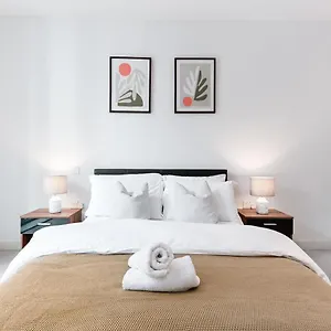 Khayat Homes - The Bull - One Bed Apartment London